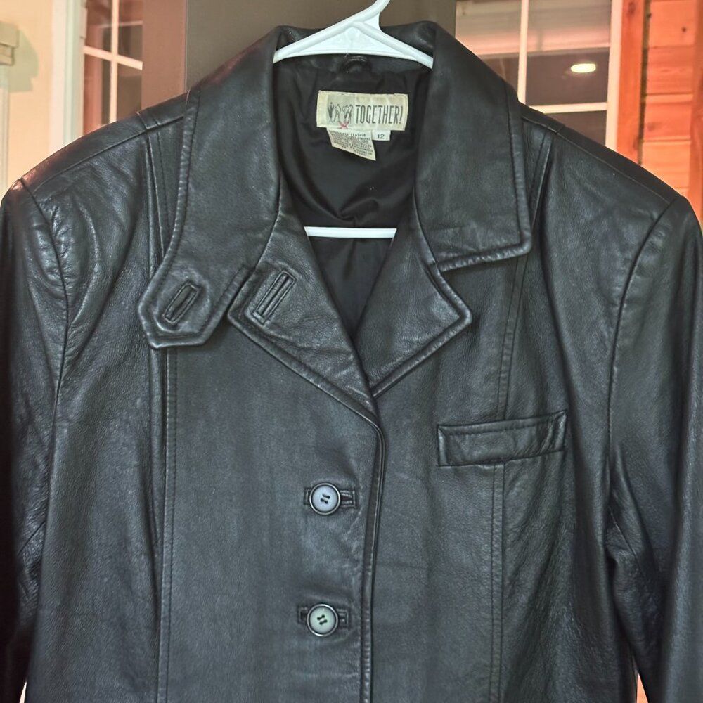 Leather Jacket Women L Size 12 Black Button Down Warm Pristine Biker Moto 50’s - Picture 3 of 13